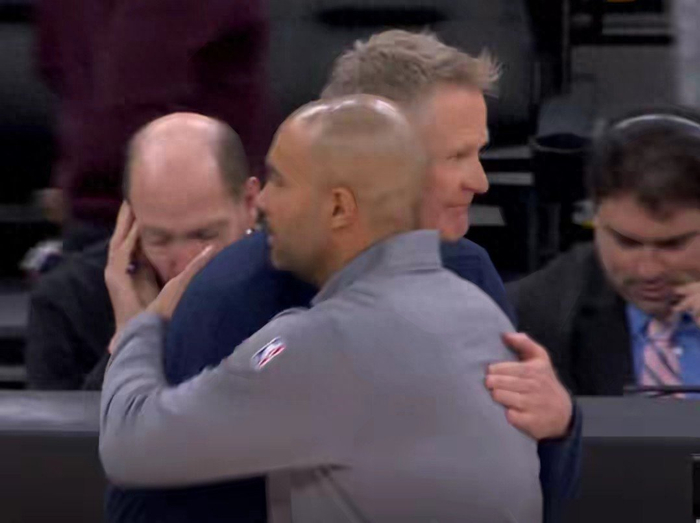 篮网勇士最后60秒荒诞结局：输球变表演秀