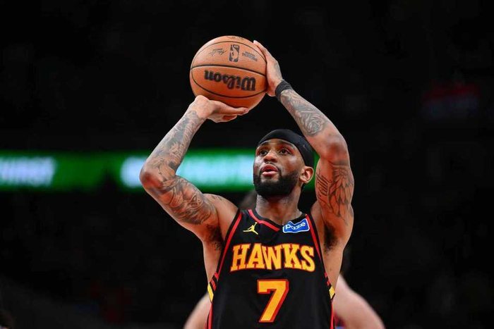 老鹰力克国王横扫对手 东部前六稳如泰山